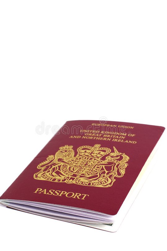 Dónde se saca el pasaporte italiano
